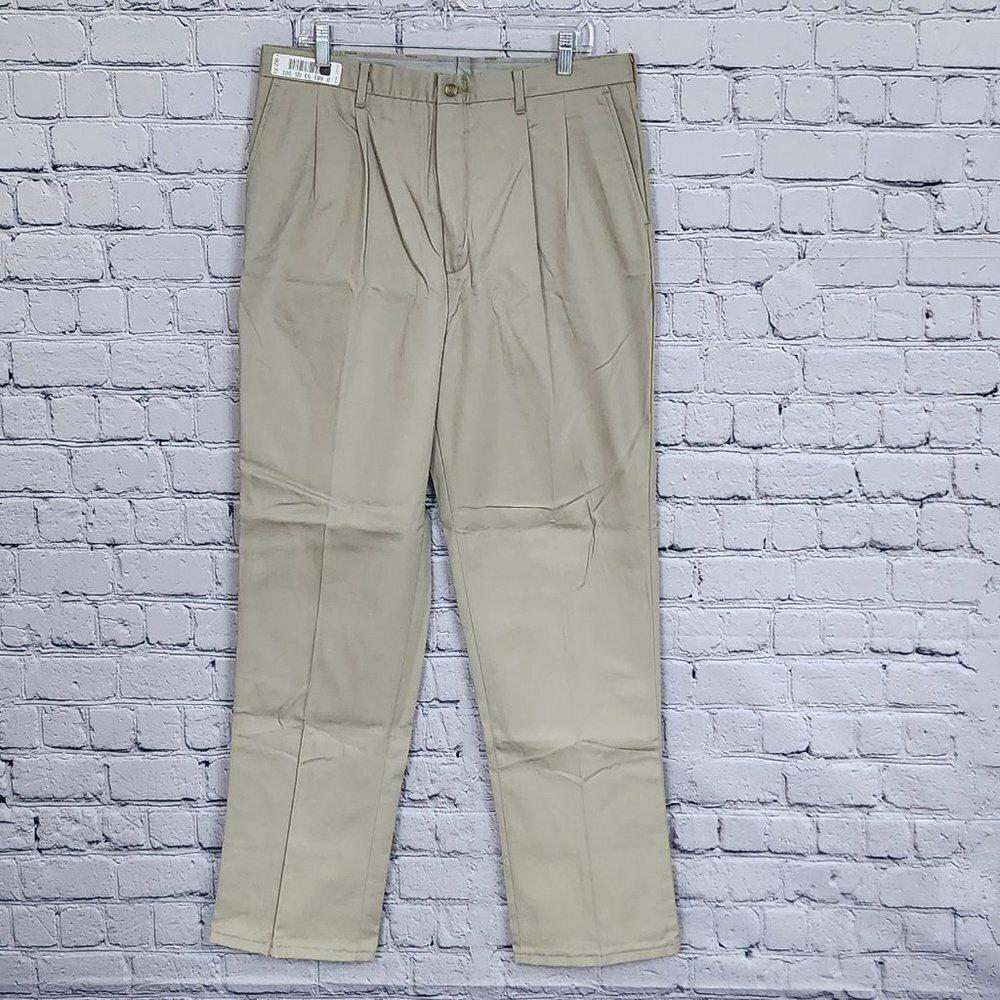 2/$20 Edwards Wrinkle Resistant Pants Size 36 | Classic Work Trousers